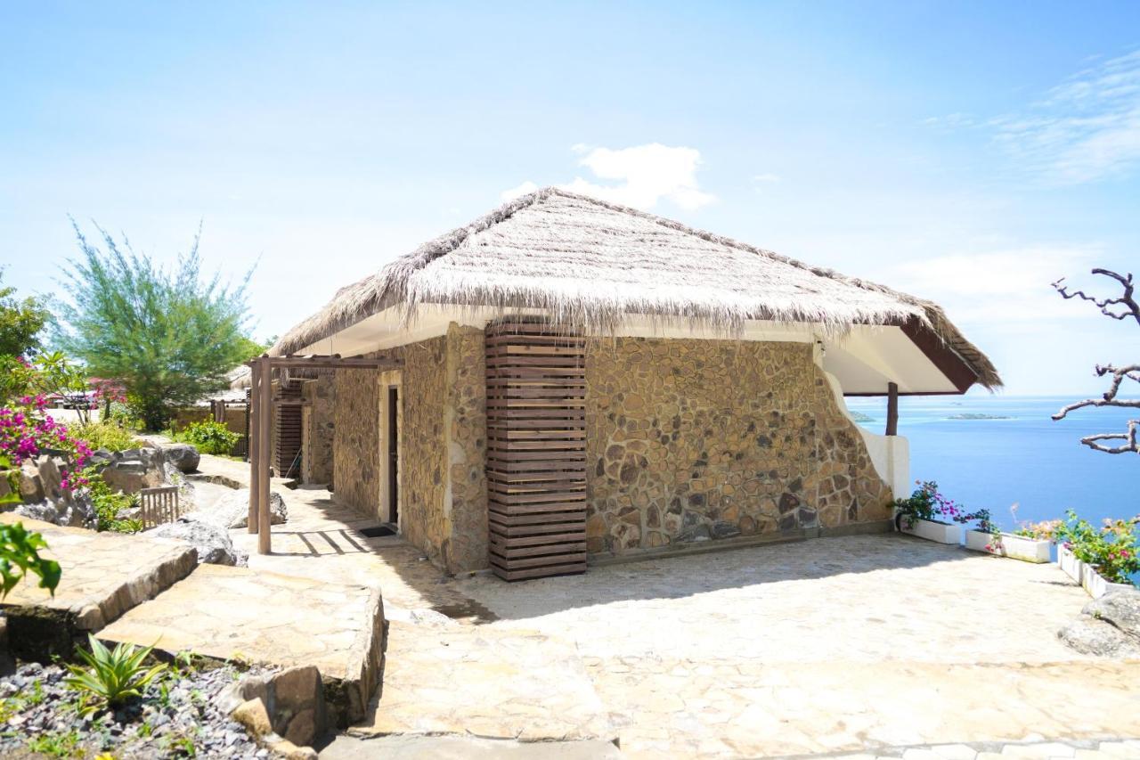 Theodor Hotel Labuan Bajo Buitenkant foto