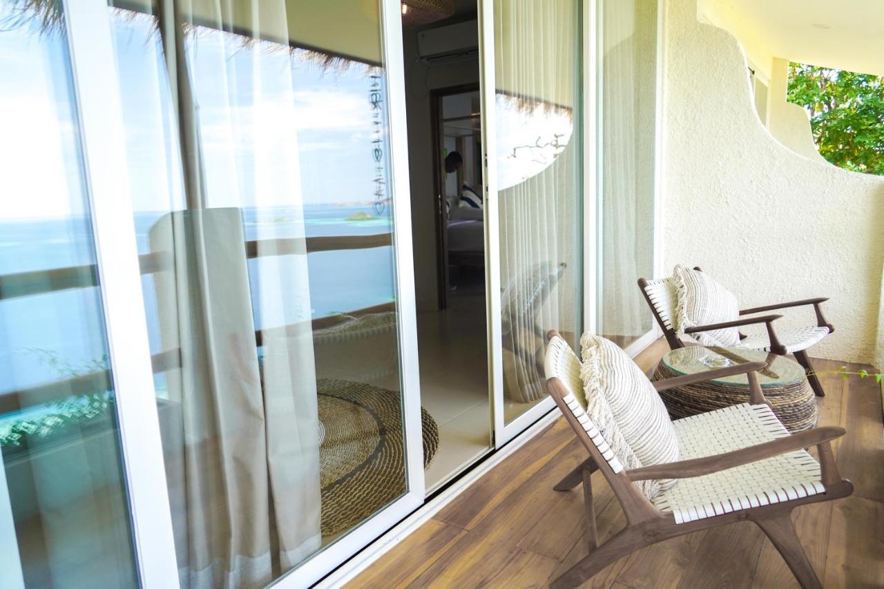 Theodor Hotel Labuan Bajo Buitenkant foto