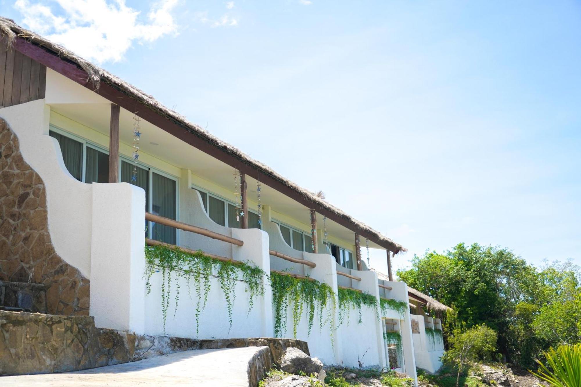 Theodor Hotel Labuan Bajo Buitenkant foto