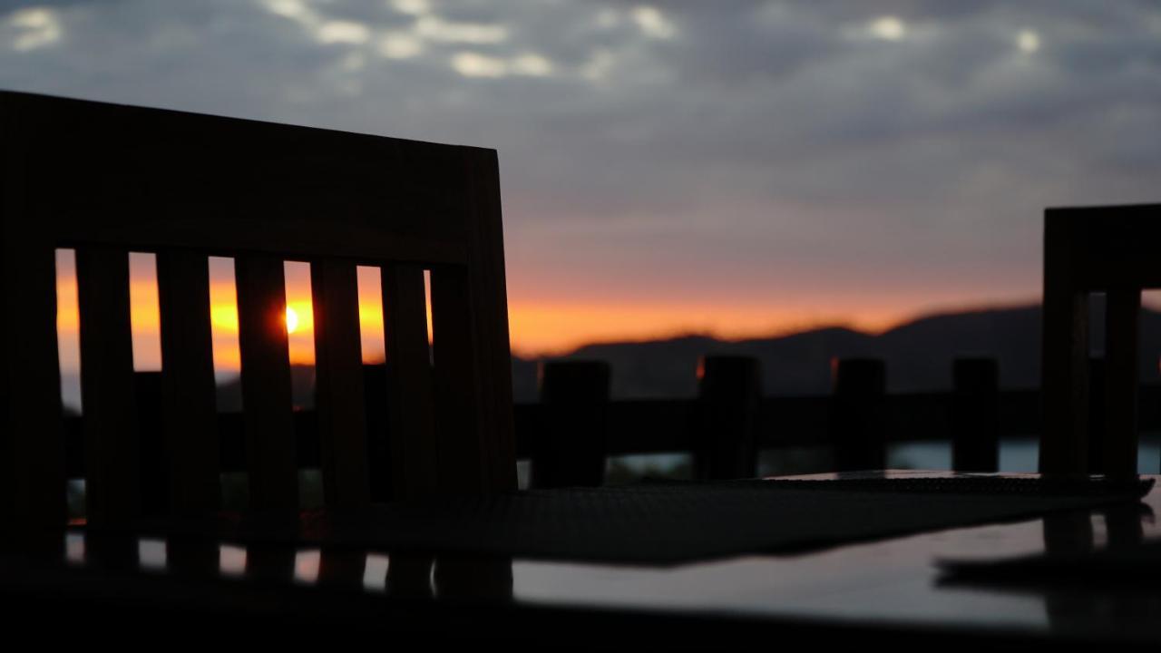 Theodor Hotel Labuan Bajo Buitenkant foto